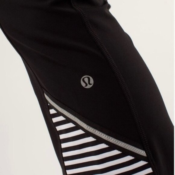 Lululemon Run: Ice Queen PantBlack / Classic Stripe Black White / Black size 4 - Picture 9 of 16